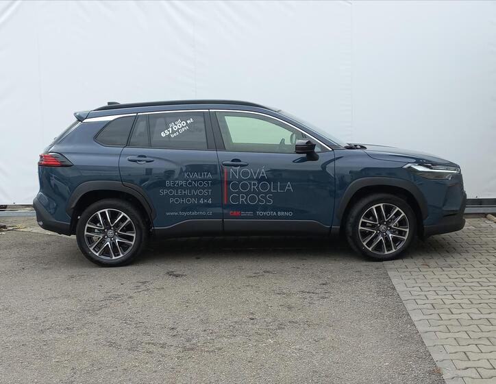 Toyota Corolla Cross 2