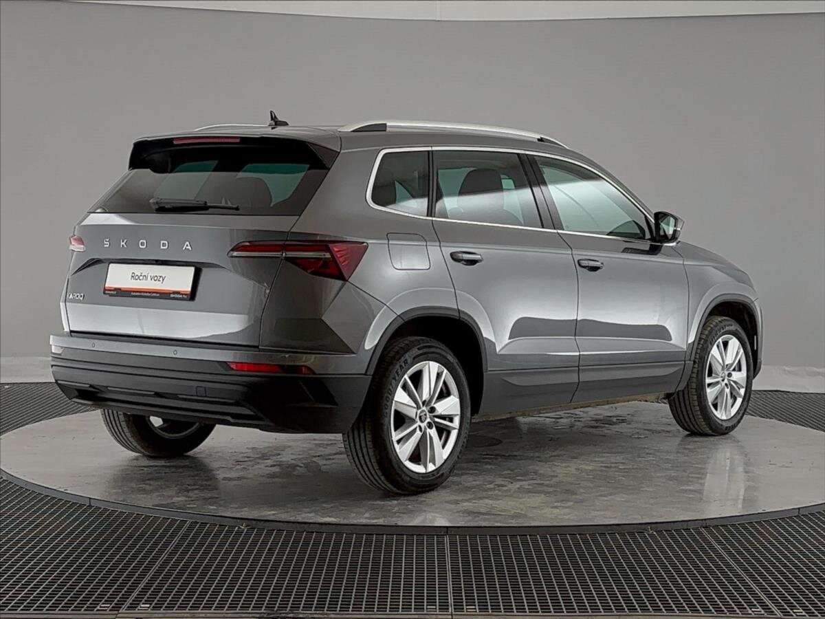 Škoda Karoq SUV / Terénní 1,5 l 110 kw