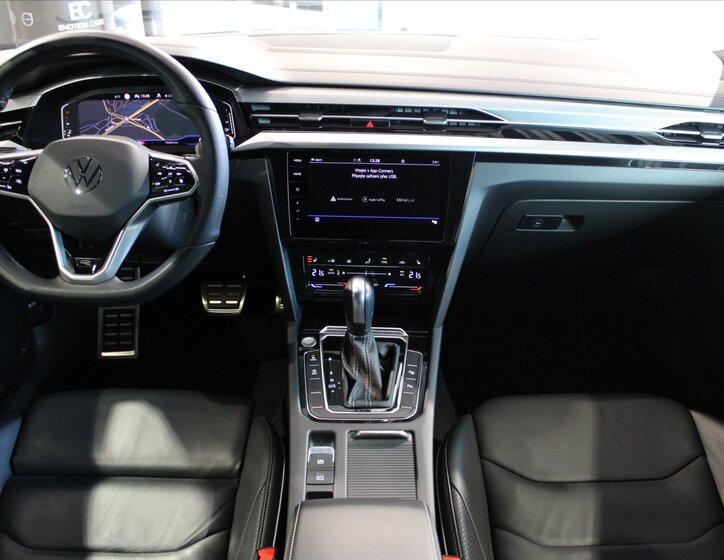 Volkswagen Arteon Kombi 2,0 l 147 kw