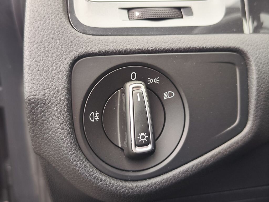 Volkswagen Golf Kombi 999,0 85 kw