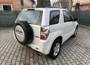 Suzuki Grand Vitara SUV 1,6 l 78 kw