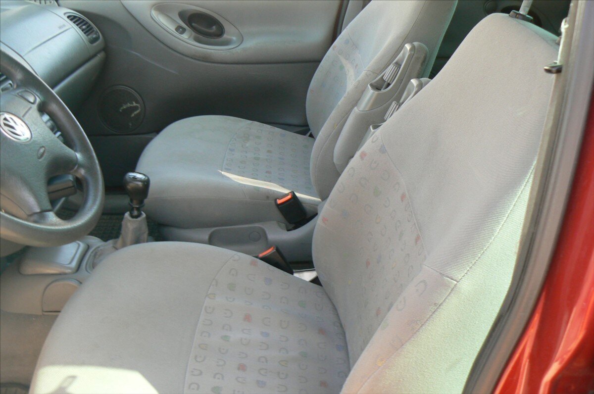 Volkswagen Sharan Kombi 1,9 l 66 kw
