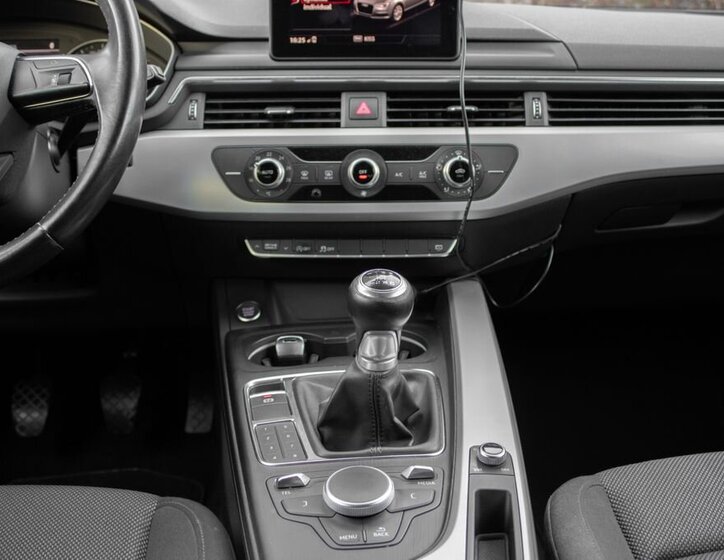 Audi A4 Kombi 2,0 l 110 kw