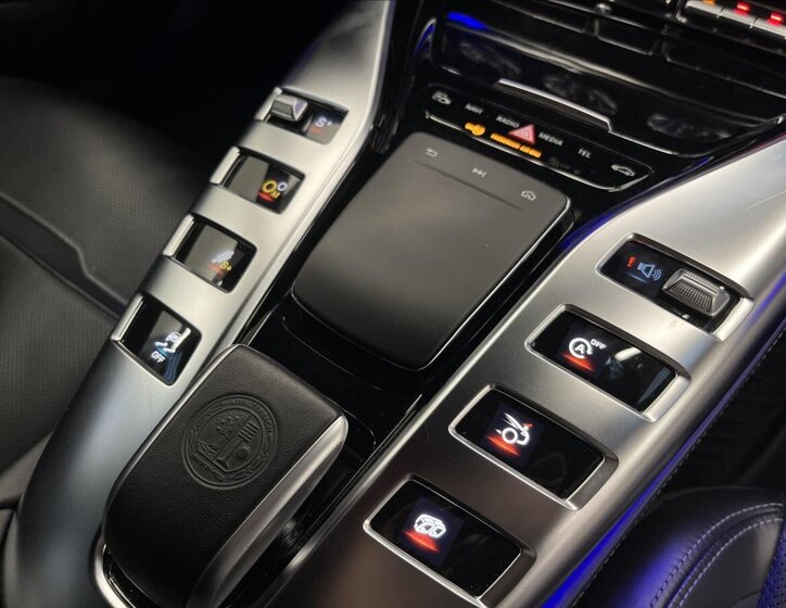 Mercedes-Benz AMG GT 20