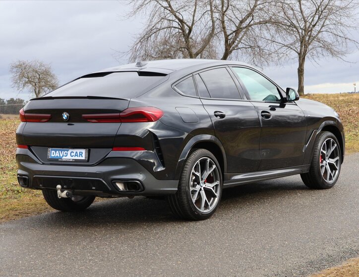 BMW X6 SUV 3,0 l 210 kw