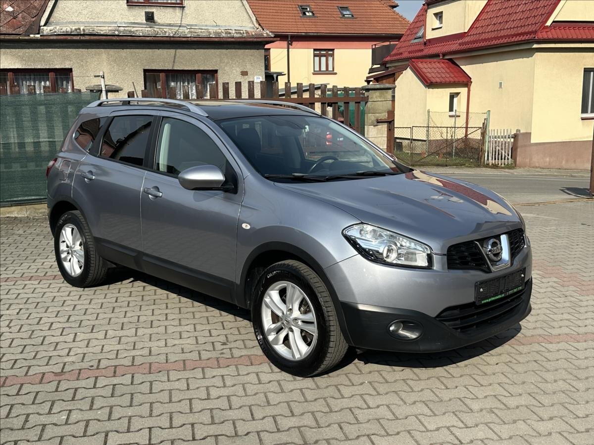Nissan Qashqai Hatchback 2,0 l 104 kw