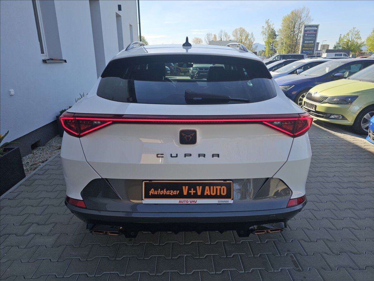 Cupra Formentor Kombi 1,4 l 110 kw