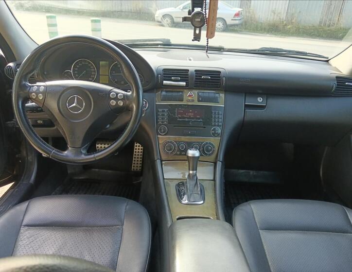 Mercedes-Benz Třídy C 17