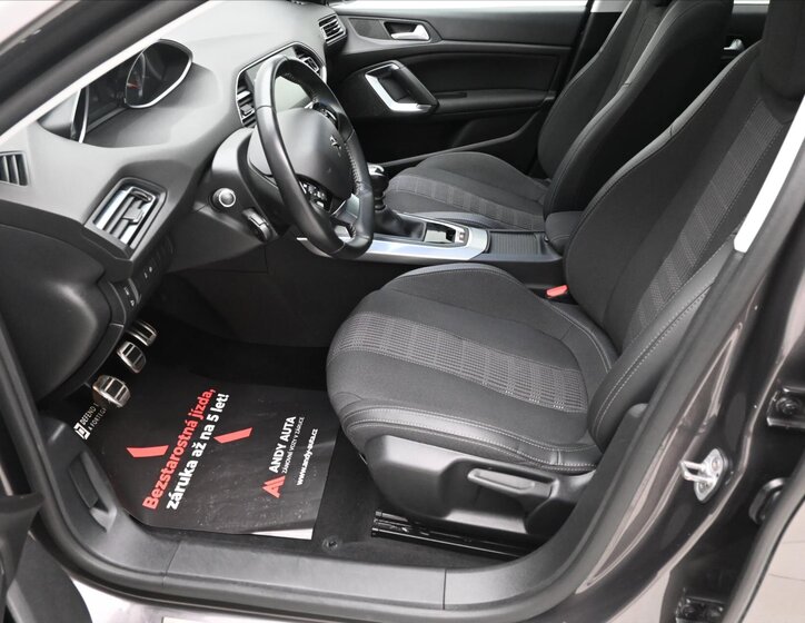 Peugeot 308 Kombi 1,5 l 96 kw