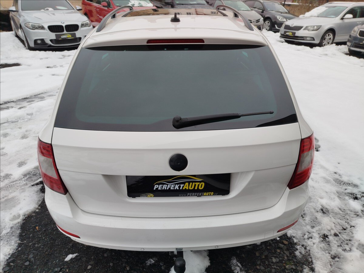 Škoda Superb Kombi 2,0 l 103 kw
