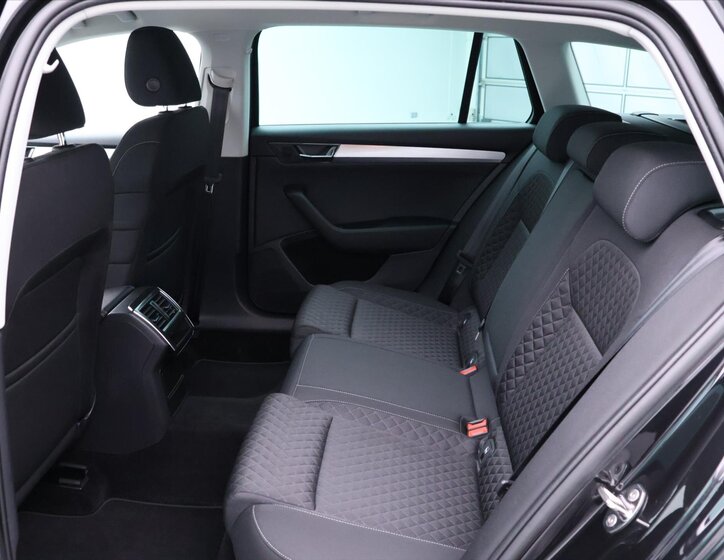 Škoda Superb Kombi 2,0 l 110 kw