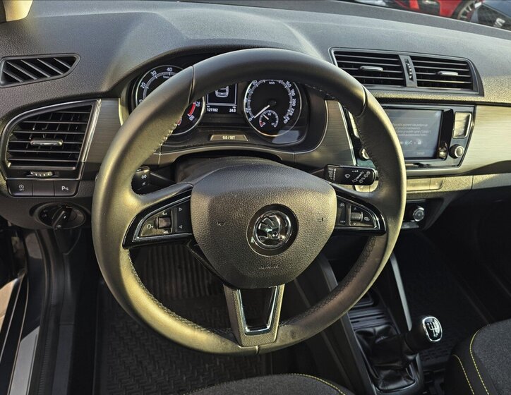 Škoda Fabia Kombi 999,0 70 kw