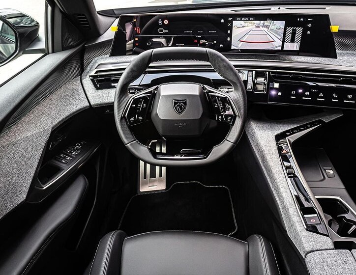 Peugeot 3008 SUV / Terénní 1,2 l 107 kw