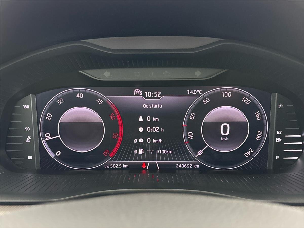 Škoda Scala Hatchback 1,6 l 85 kw