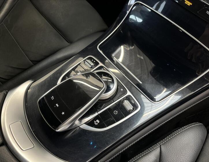 Mercedes-Benz GLC 19