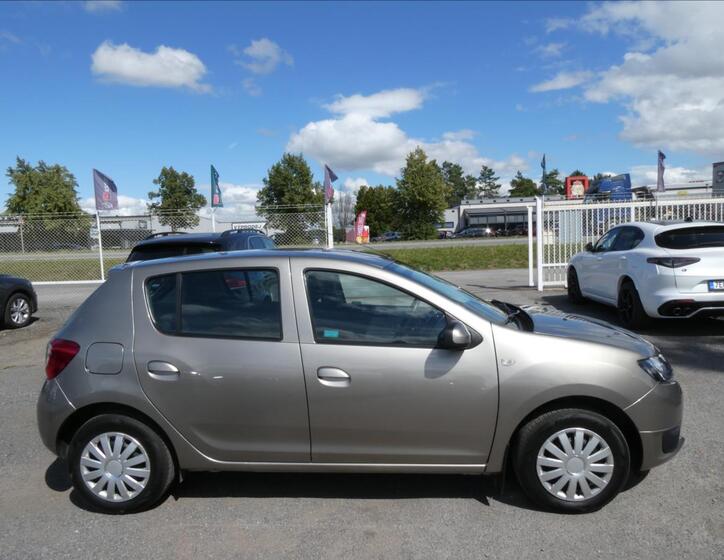 Dacia Sandero 12