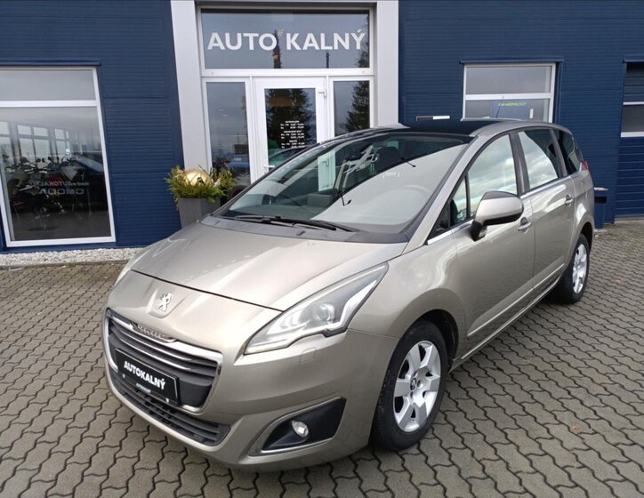 Peugeot 5008 SUV 1,6 l 88 kw