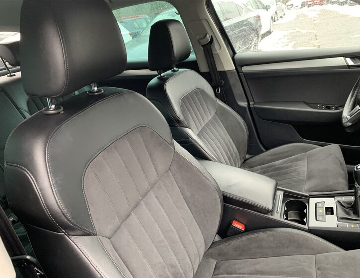 Škoda Superb Liftback 1,5 l 110 kw