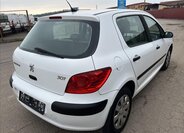 Peugeot 307 Hatchback 1,4 l 65 kw