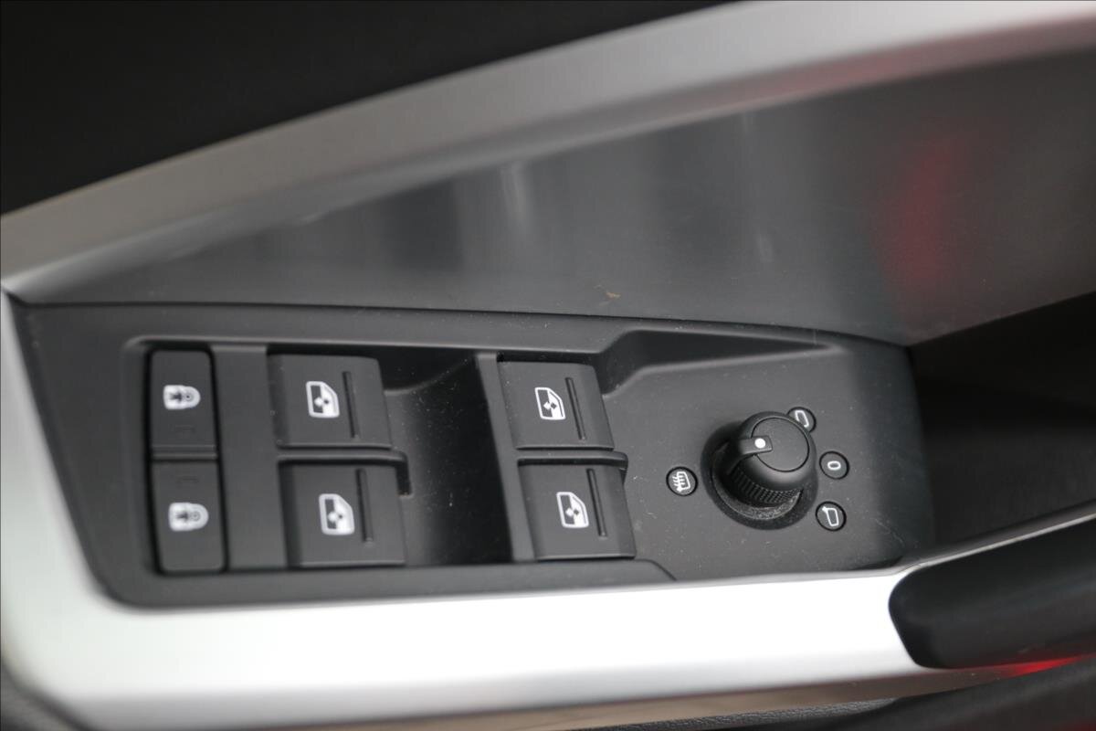 Audi Q3 SUV / Terénní 2,0 l 140 kw