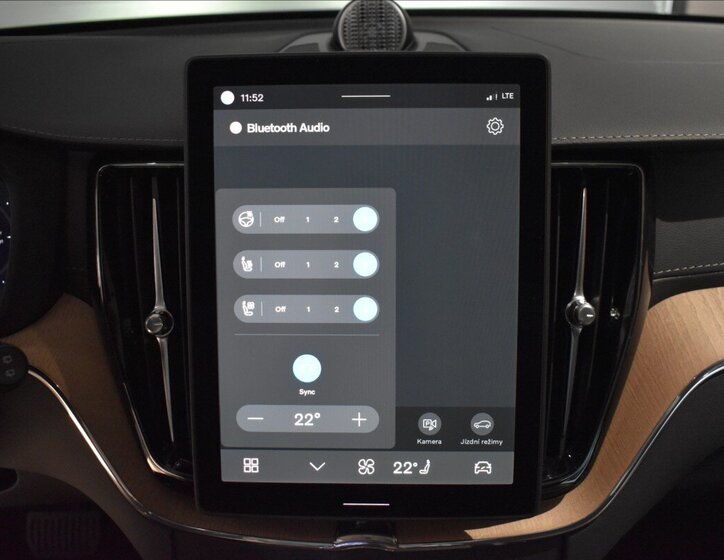 Volvo XC60 SUV / Terénní 2,0 l 257 kw