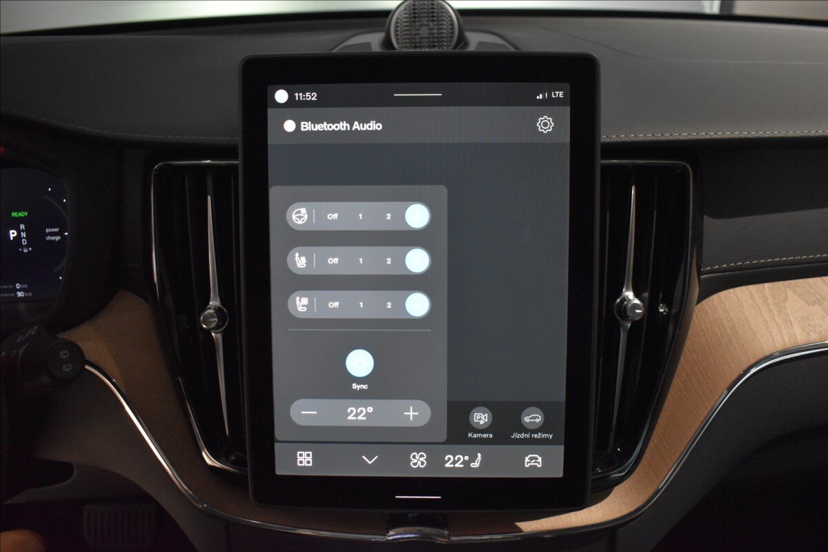 Volvo XC60 SUV / Terénní 2,0 l 257 kw