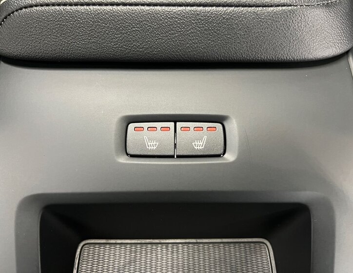 Volvo XC60 SUV / Terénní 2,0 l 288 kw