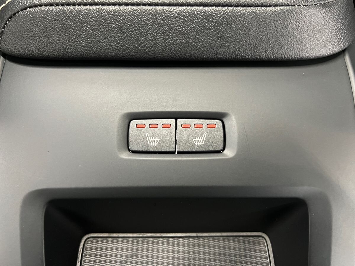 Volvo XC60 SUV / Terénní 2,0 l 288 kw