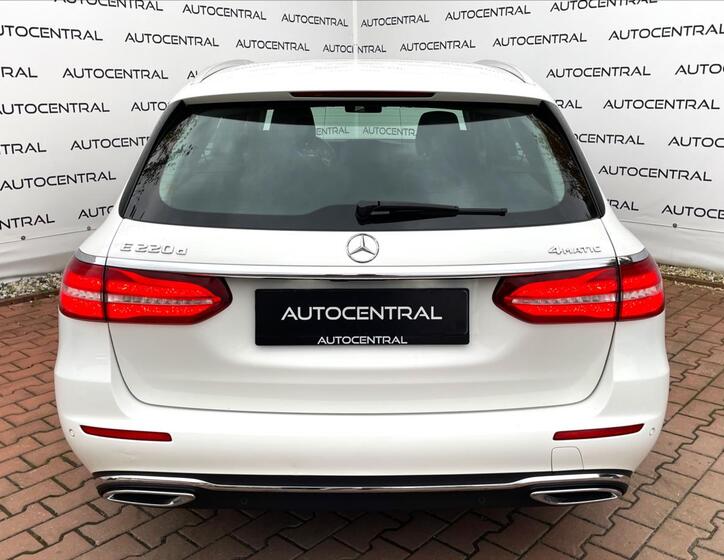 Mercedes-Benz Třídy E 5