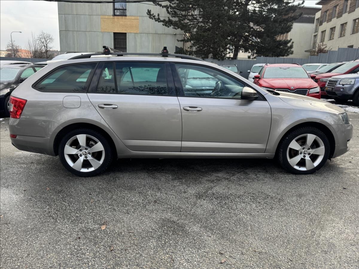 Škoda Octavia Kombi 2,0 l 110 kw