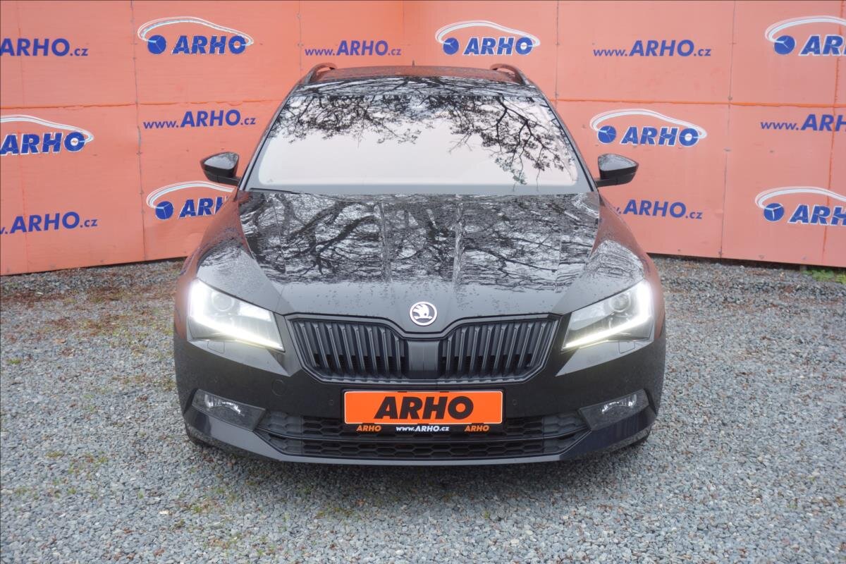 Škoda Superb Kombi 2,0 l 140 kw