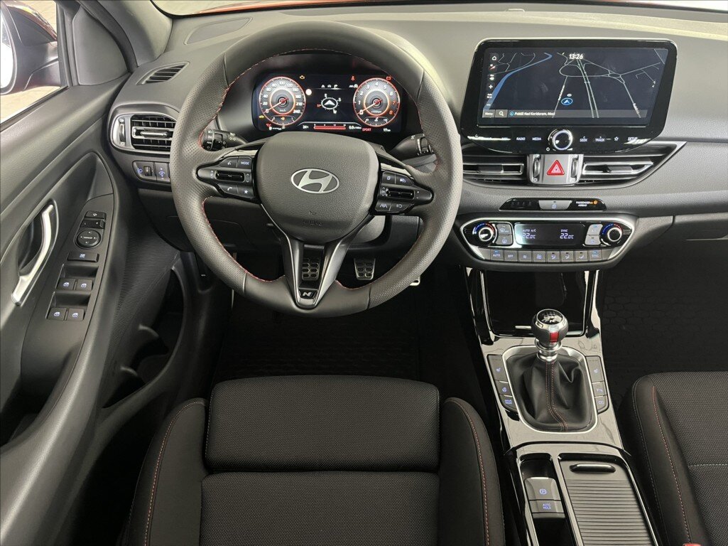 Hyundai i30 Liftback 1,5 l 103 kw