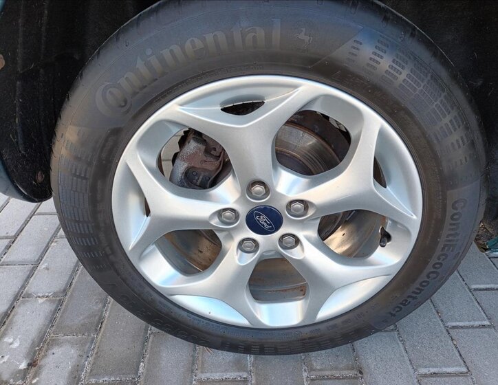 Ford Focus Hatchback 1,4 l 59 kw