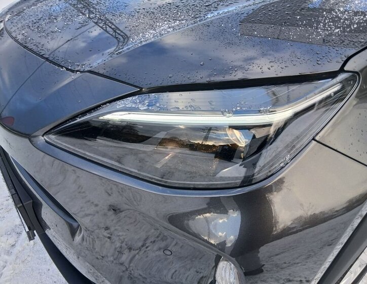 Toyota Yaris Cross 27