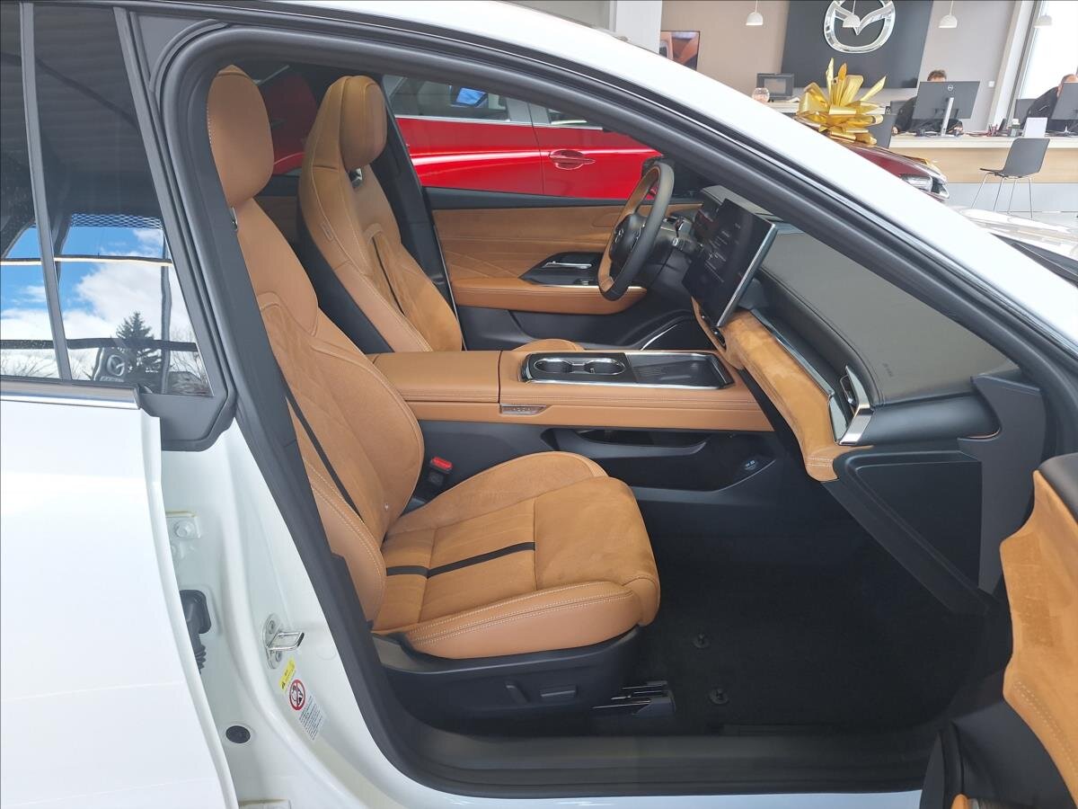 Mazda 6e Liftback 0,0 190 kw