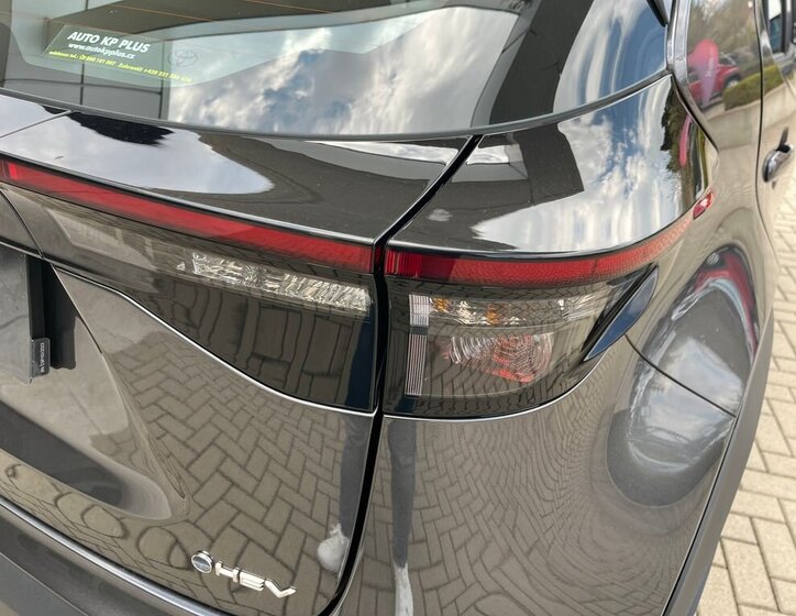 Toyota Yaris Cross SUV / Terénní 1,5 l 68 kw