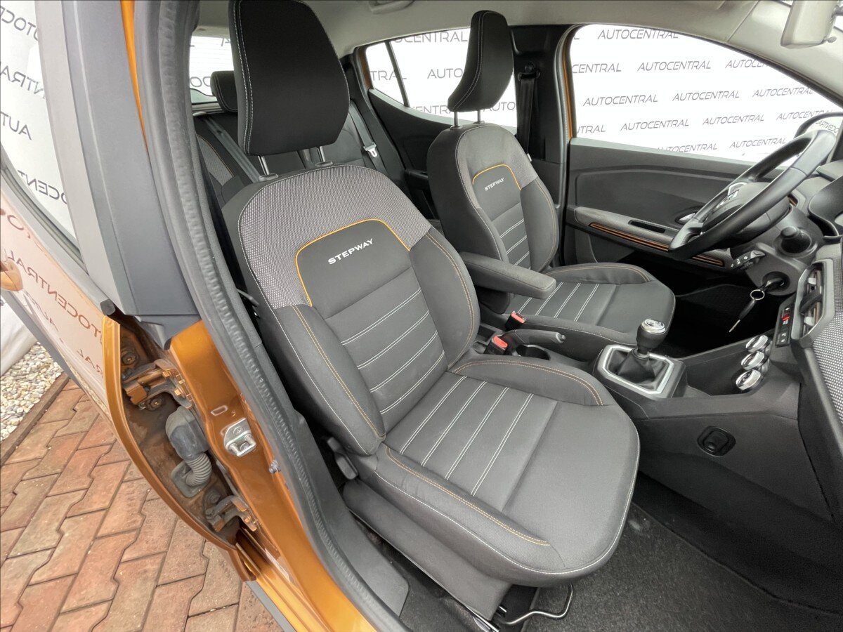 Dacia Sandero Hatchback 999,0 67 kw