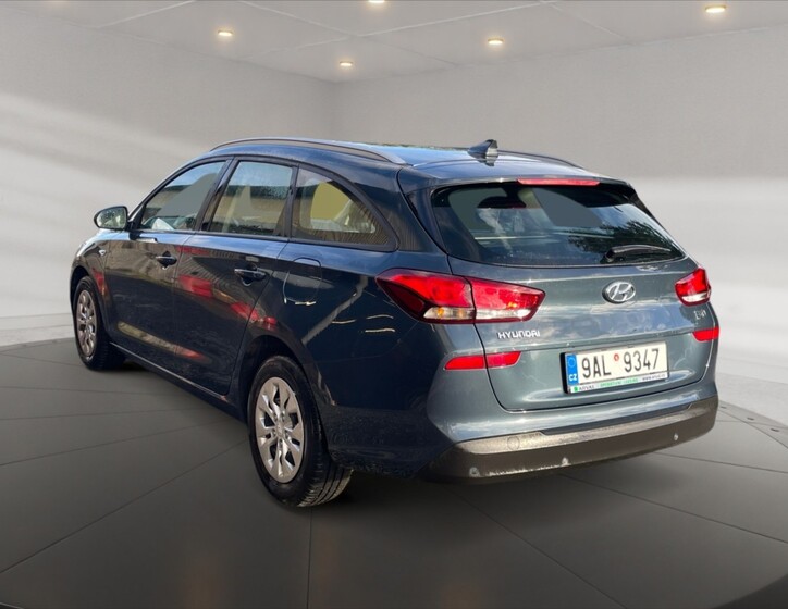 Hyundai i30 4