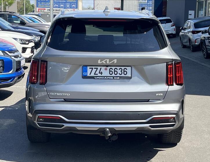 KIA Sorento 6