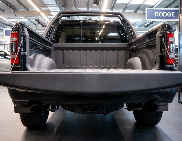 Dodge RAM Pick-up 6,2 l 523 kw