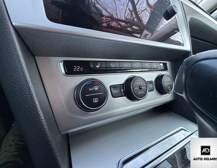 Volkswagen Passat Kombi 2,0 l 110 kw