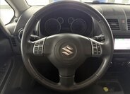 Suzuki SX4 Hatchback 2,0 l 99 kw