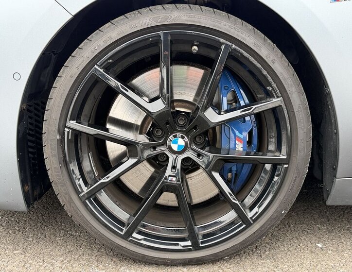 BMW Řada 8 Kupé 4,4 l 390 kw