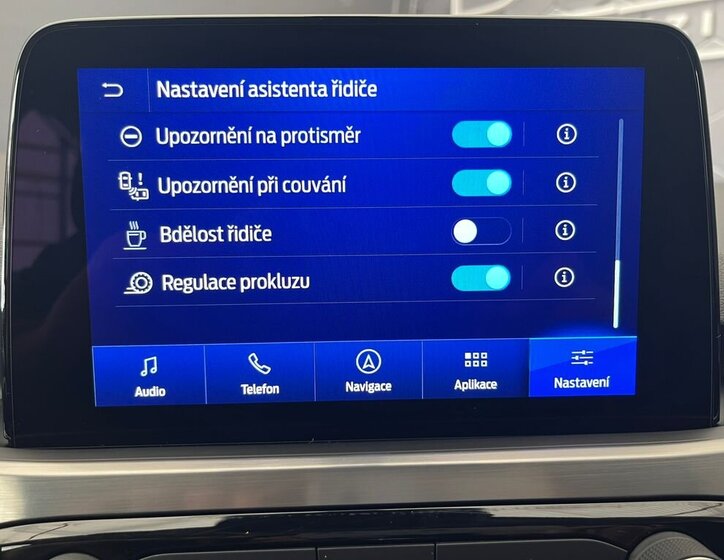 Ford Kuga SUV 2,5 l 140 kw