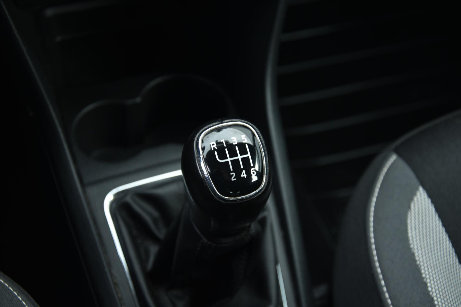 Škoda Rapid Liftback 999,0 81 kw