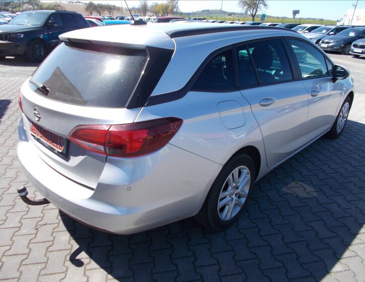 Opel Astra Kombi 1,6 l 81 kw