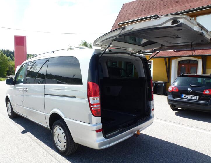 Mercedes-Benz Viano 21