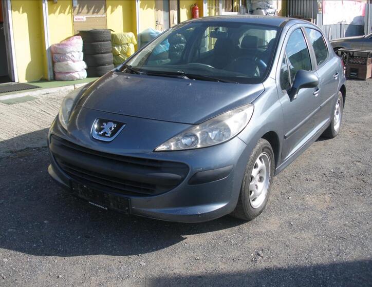 Peugeot 207 1