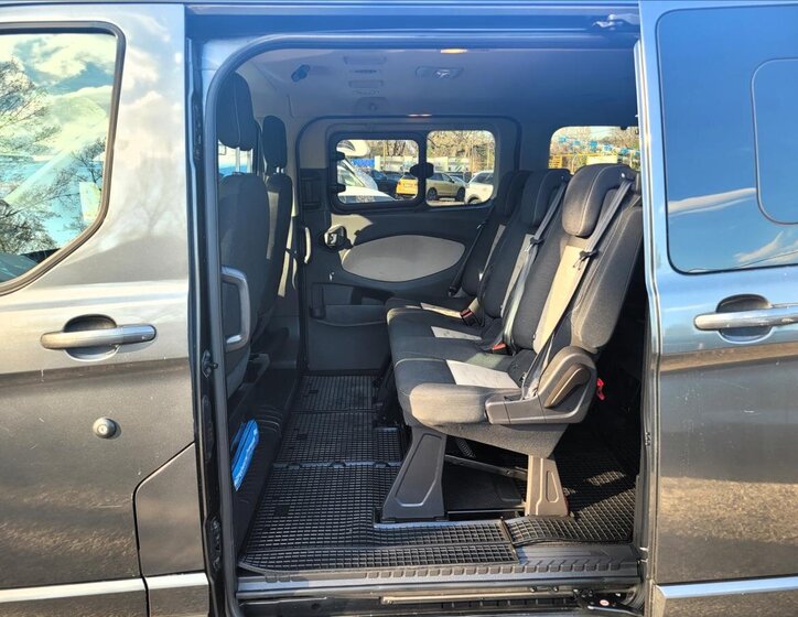 Ford Tourneo Custom MPV 2,0 l 125 kw