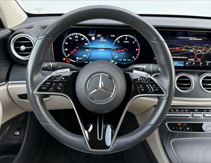 Mercedes-Benz Třídy E 10